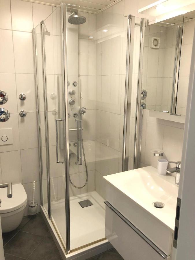 Zollernalb-Apartment G6 Albstadt Esterno foto