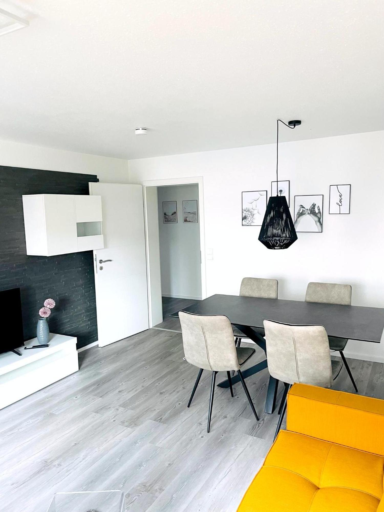 Zollernalb-Apartment G6 Albstadt Esterno foto